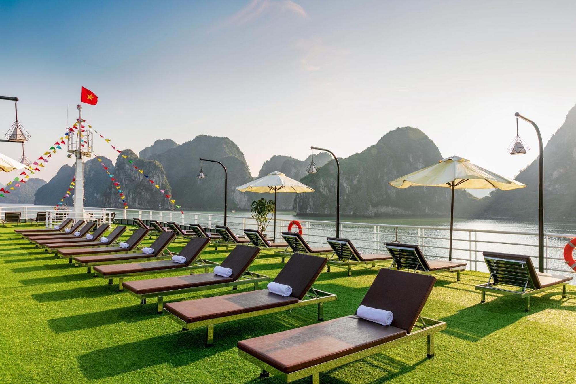 Halong Camellia Cruise Hotel Ha Long Eksteriør billede