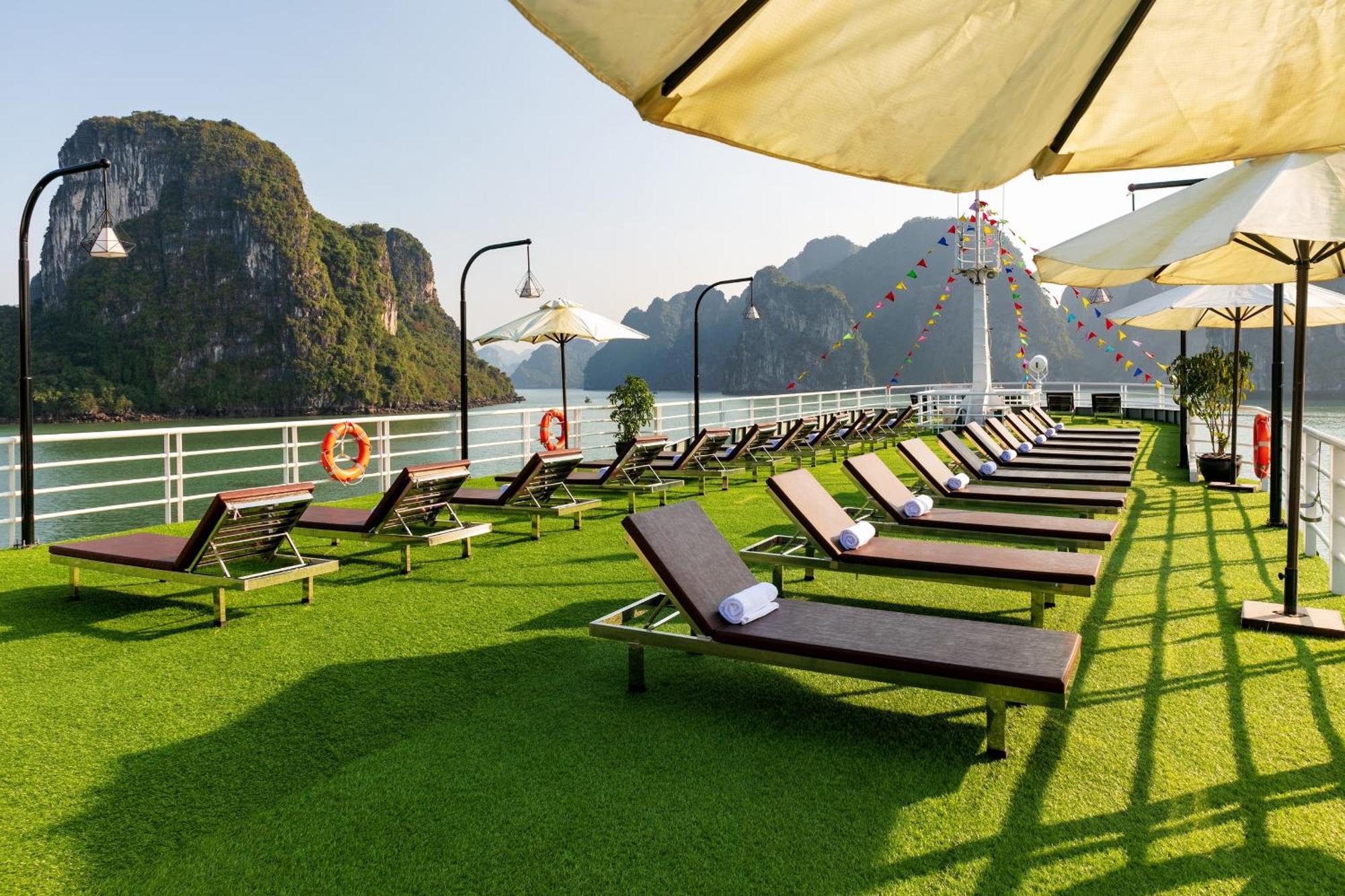 Halong Camellia Cruise Hotel Ha Long Eksteriør billede