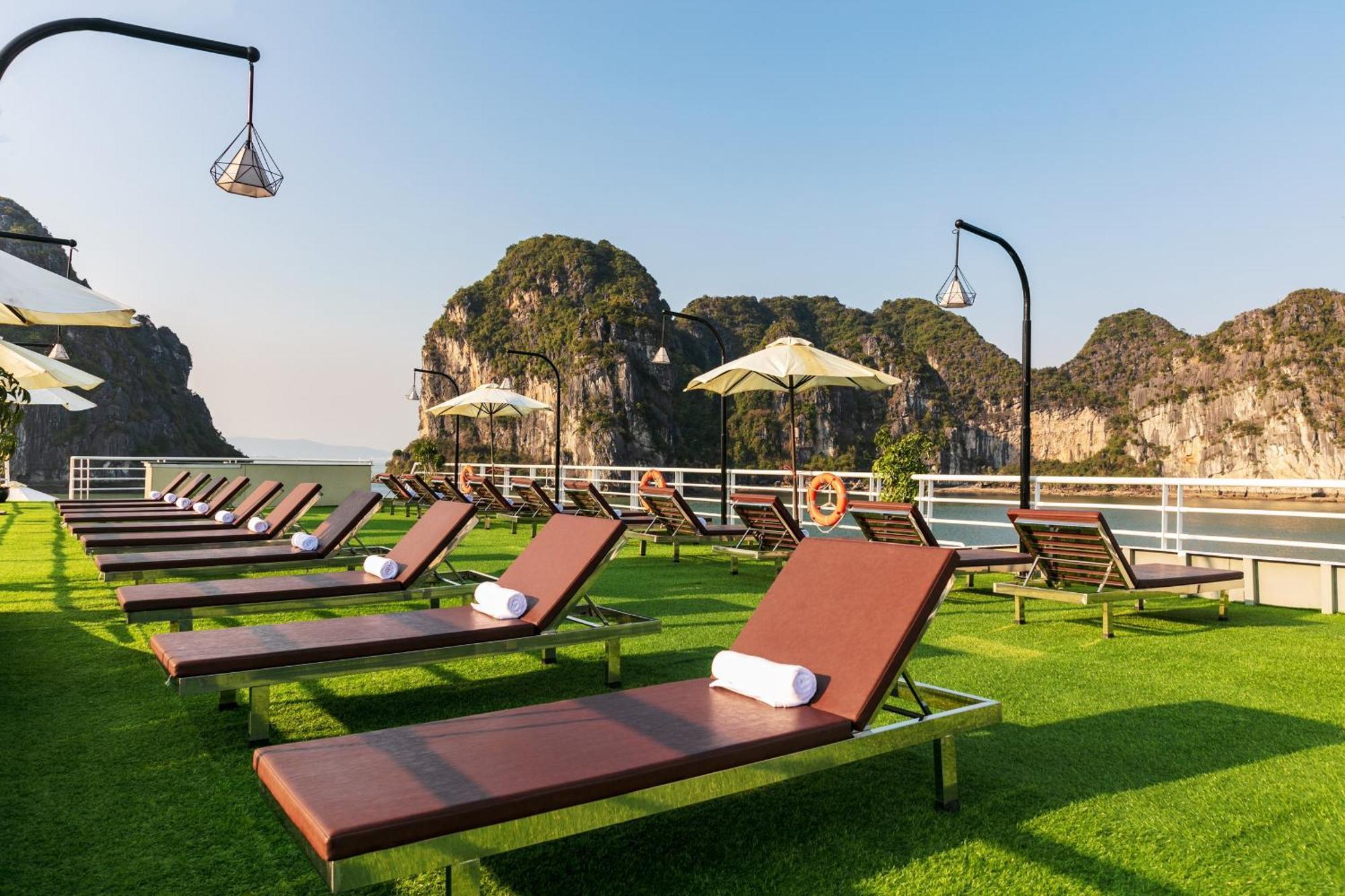 Halong Camellia Cruise Hotel Ha Long Eksteriør billede