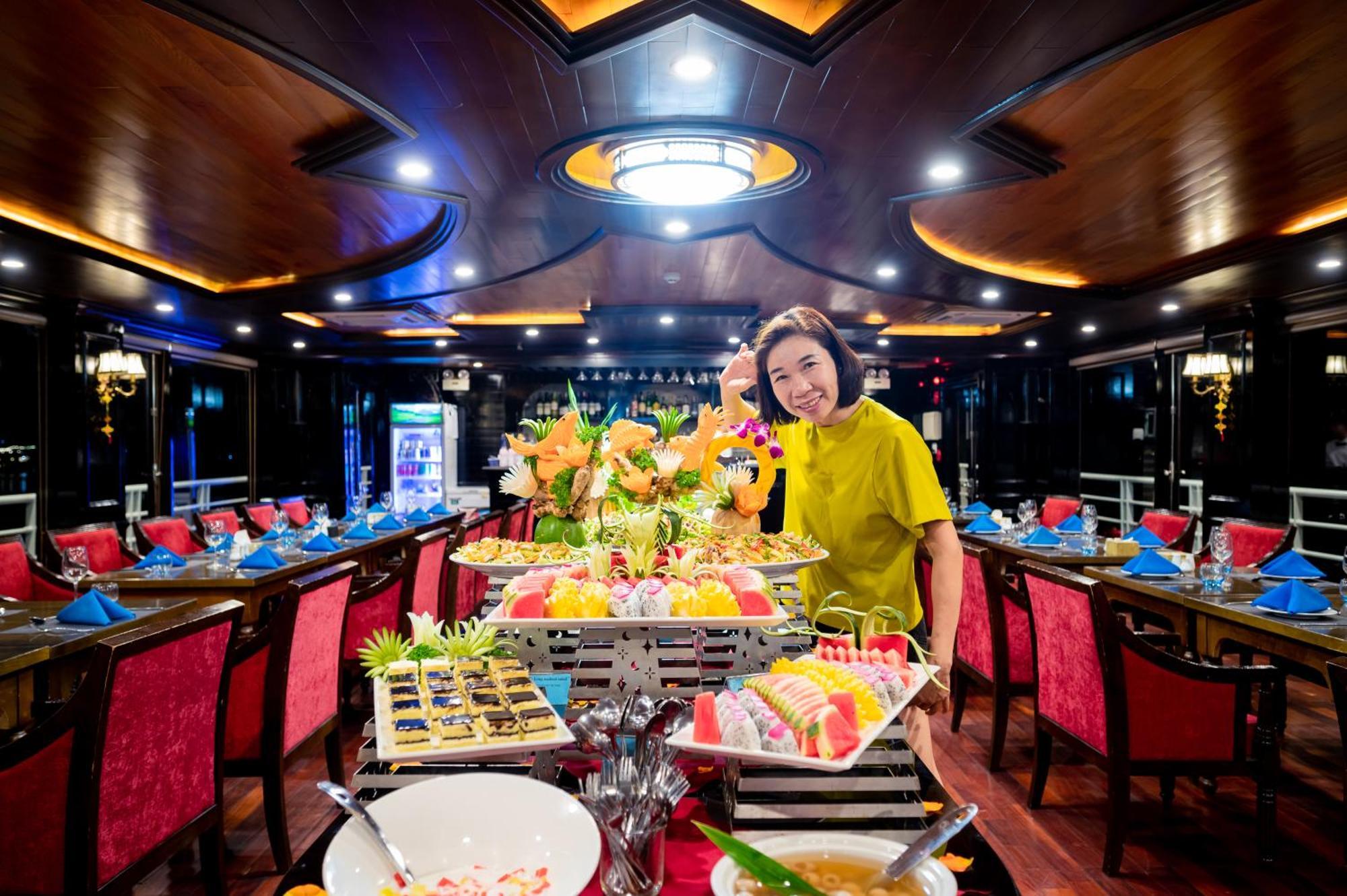 Halong Camellia Cruise Hotel Ha Long Eksteriør billede